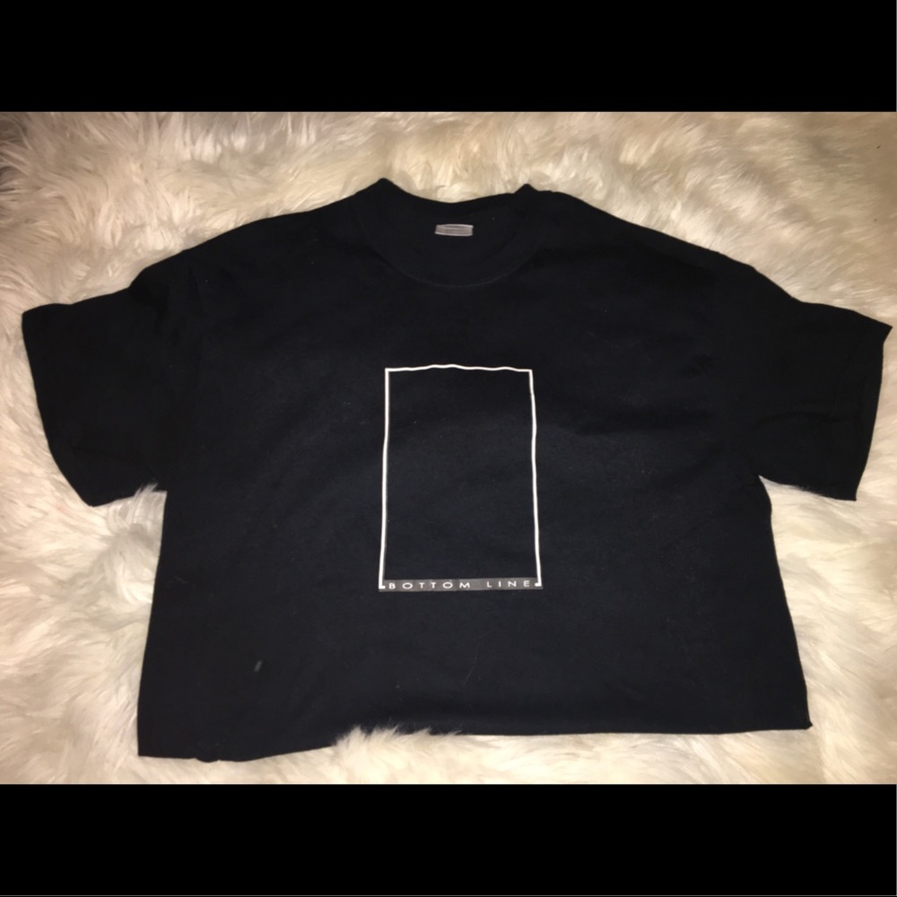 short sleeve shirt